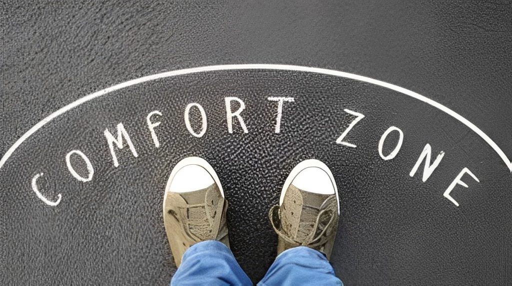 11 Ways to Step Out Of Your Comfort Zone Daily